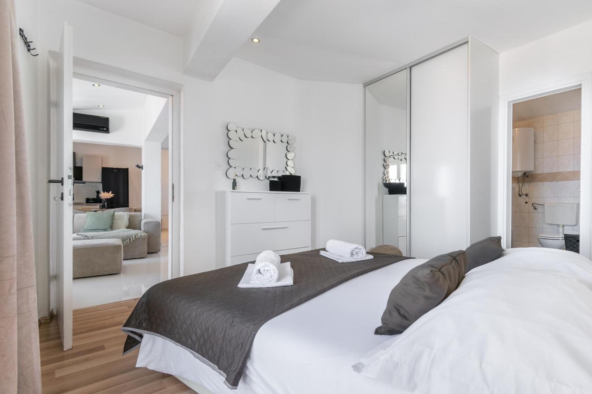 Apartment Makarska City Exteriör bild